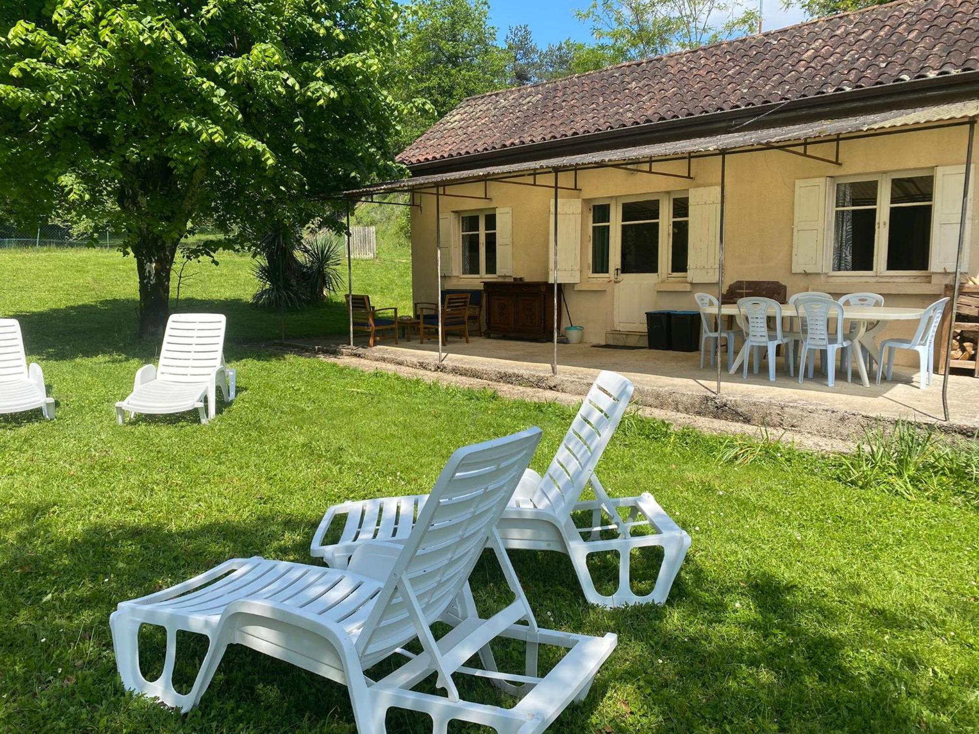 Maison Dans Ecrin De Verdure En Perigord Noir Saint-Cyprien  Εξωτερικό φωτογραφία